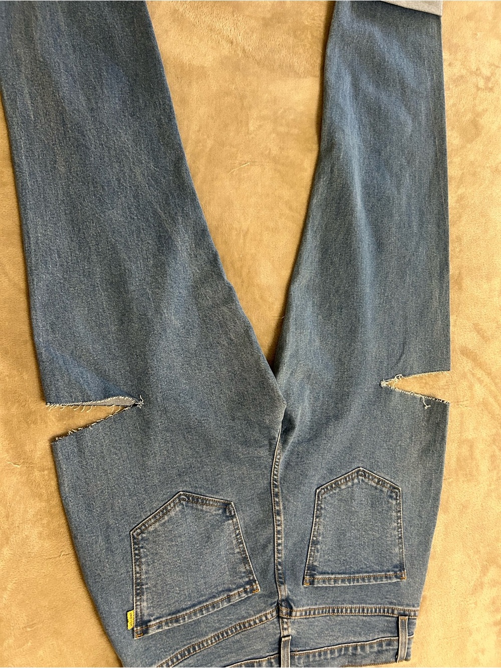 💙 Vibrant M.I.U. Side Slit Jeans – Size 13/W30 – NWT 💙 - Picture 4 of 4